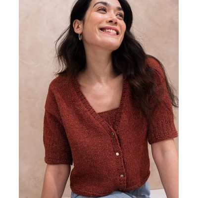 N°273 : FEMME TRICOT PLEIN ETE