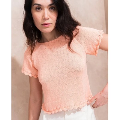 N°273 : FEMME TRICOT PLEIN ETE