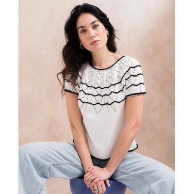 N°273 : FEMME TRICOT PLEIN ETE